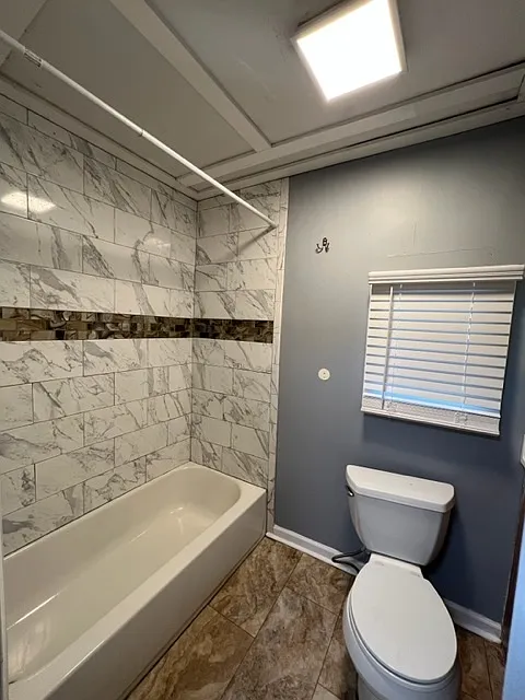 135 Lexington Ave - Apt 1 — Photo 4