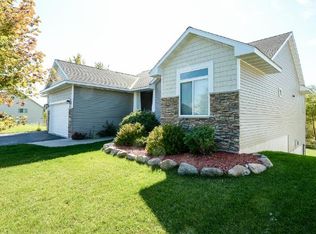 22816 Zion Pkwy NW, Oak Grove, MN 55005