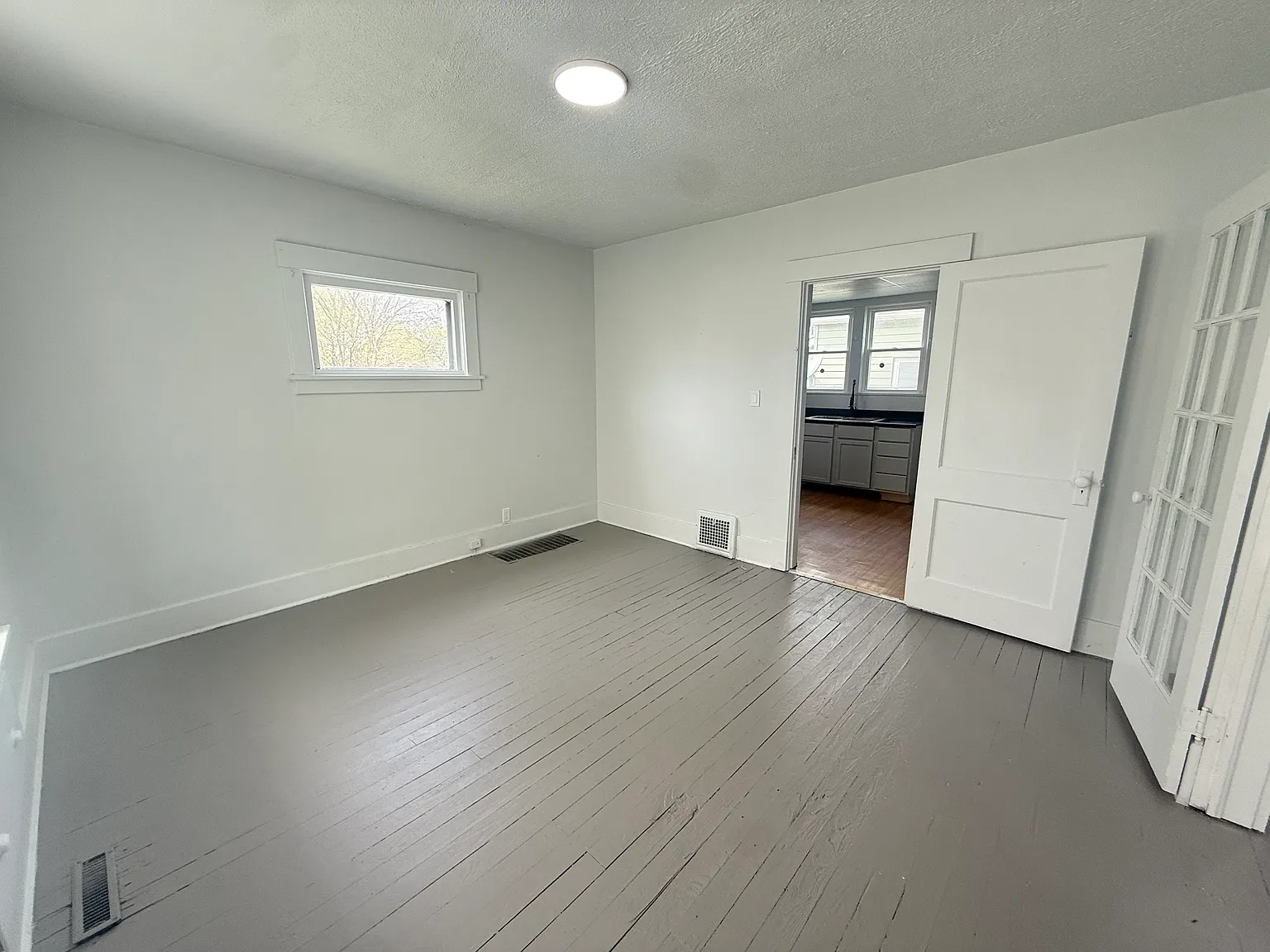 726 Baldwin Ave, Sharon, PA 16146 — Photo 3