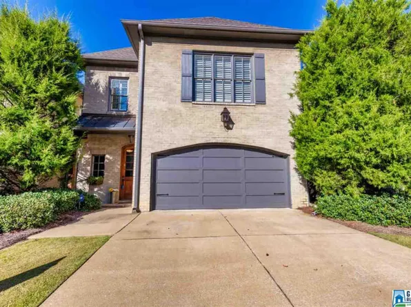 669 Trumpet Cir, Hoover, AL 35226