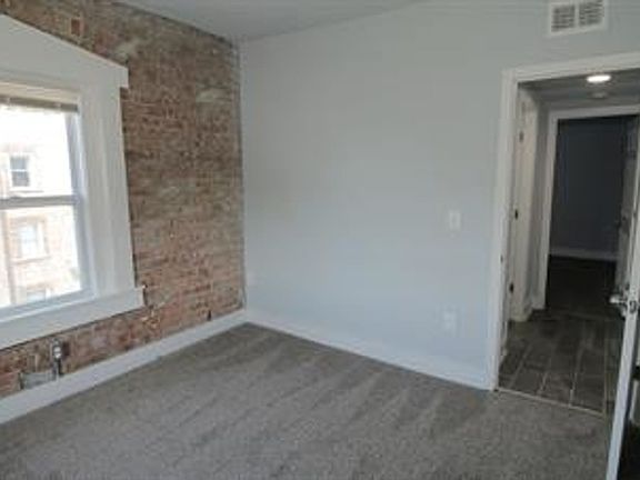 5th image of 1018 Prospect Ave #822882