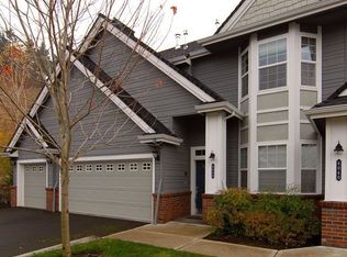 6090 Summerlinn Way, West Linn, OR 97068
