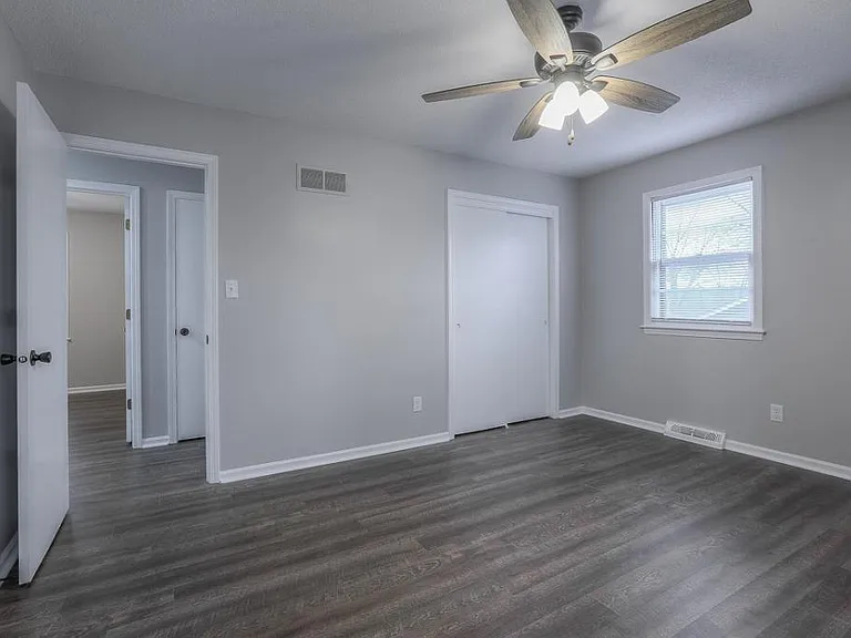 6725 NW Hilldale Dr — Photo 23