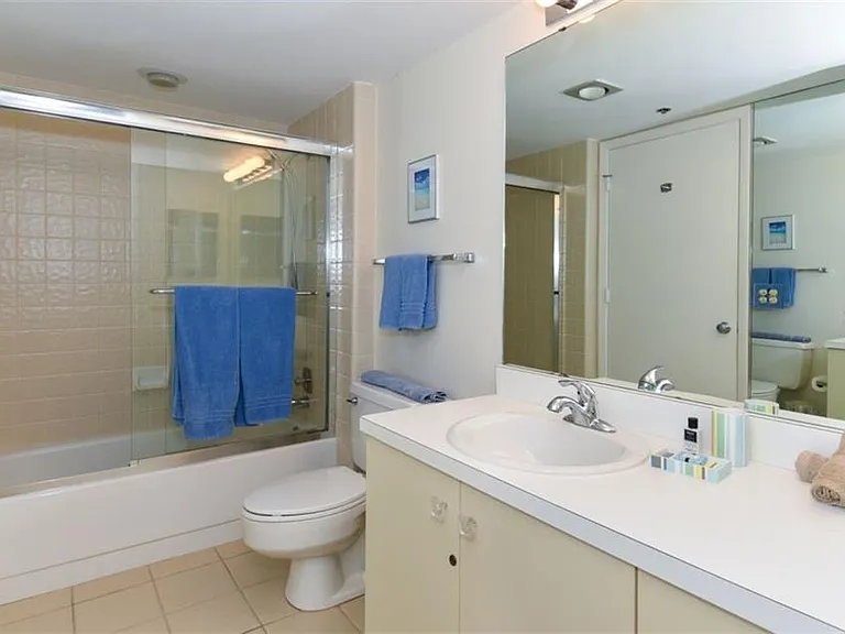1125 Gulf Of Mexico Dr #403 — Photo 34