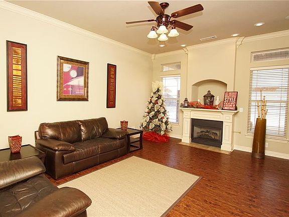 5th image of 3602 SW Briar Creek Ave