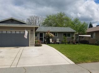 8707 Crucero Dr, Elk Grove, CA 95624