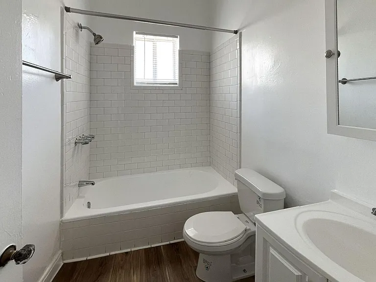 130 S Coronado Street — Photo 7
