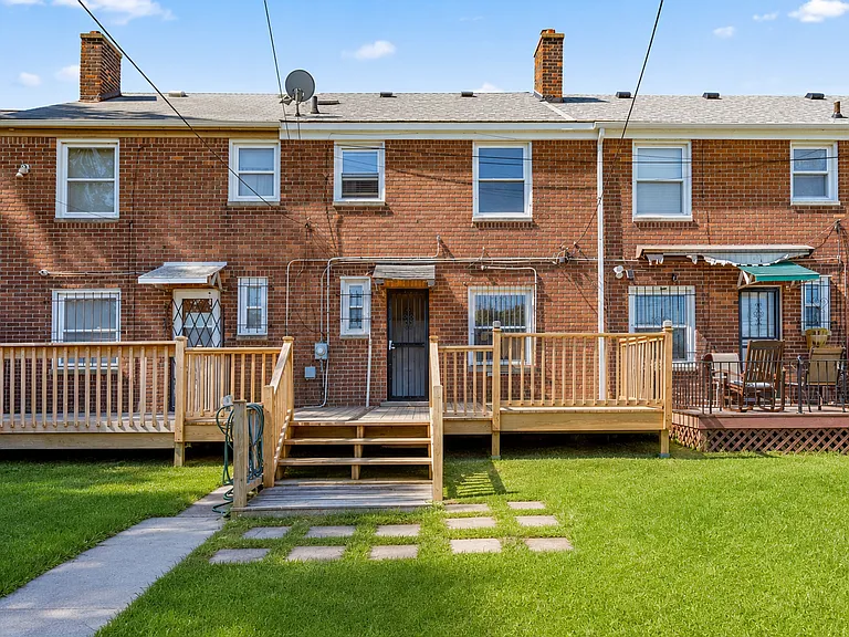 450 Marquette Dr — Photo 14