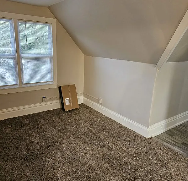 425 1/2 Webster St #B — Photo 3