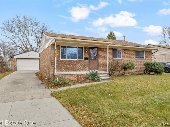 8456 Robindale Ave, Dearborn Heights, MI 48127