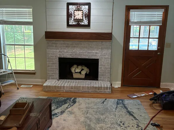 260 Cottonpatch Rd, Lawrenceville, GA 30046