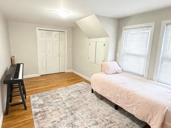 (undisclosed Address), Stoneham, MA 02180