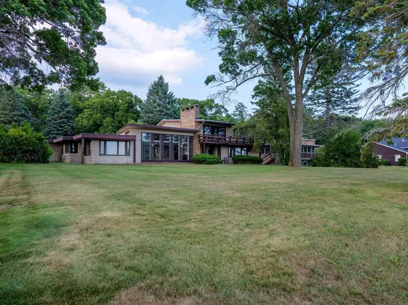 1236 Tawas Beach Rd, East Tawas, MI 48730