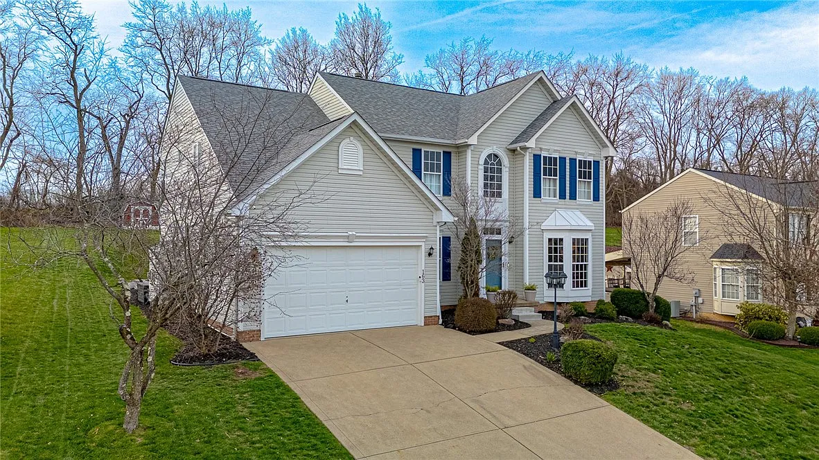 163 Valley View Dr photo 1