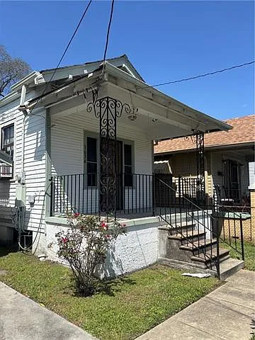 1634 Bartholomew St — Photo 10