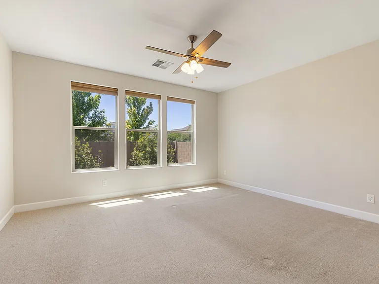 1292 N Low Valley Ln — Photo 10