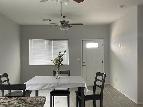 Living Room/Dining Area