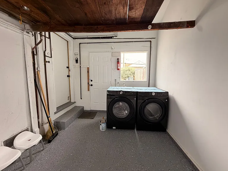 710 W Orange Ave — Photo 40