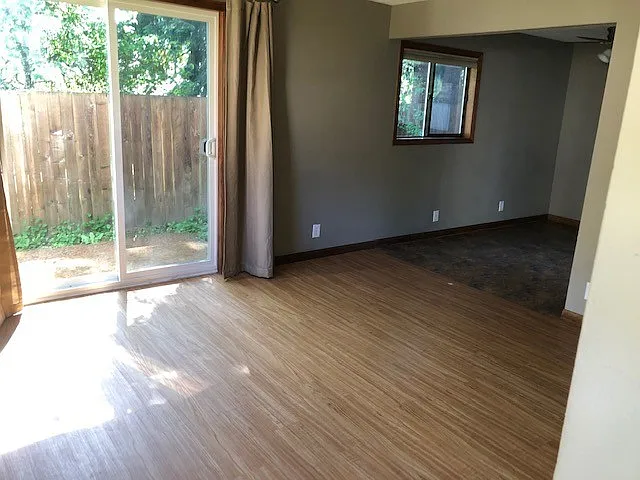 1655 Douglas St — Photo 3