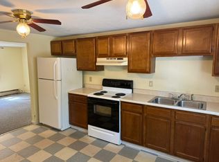 399 Alfred St #102, Biddeford, ME 04005