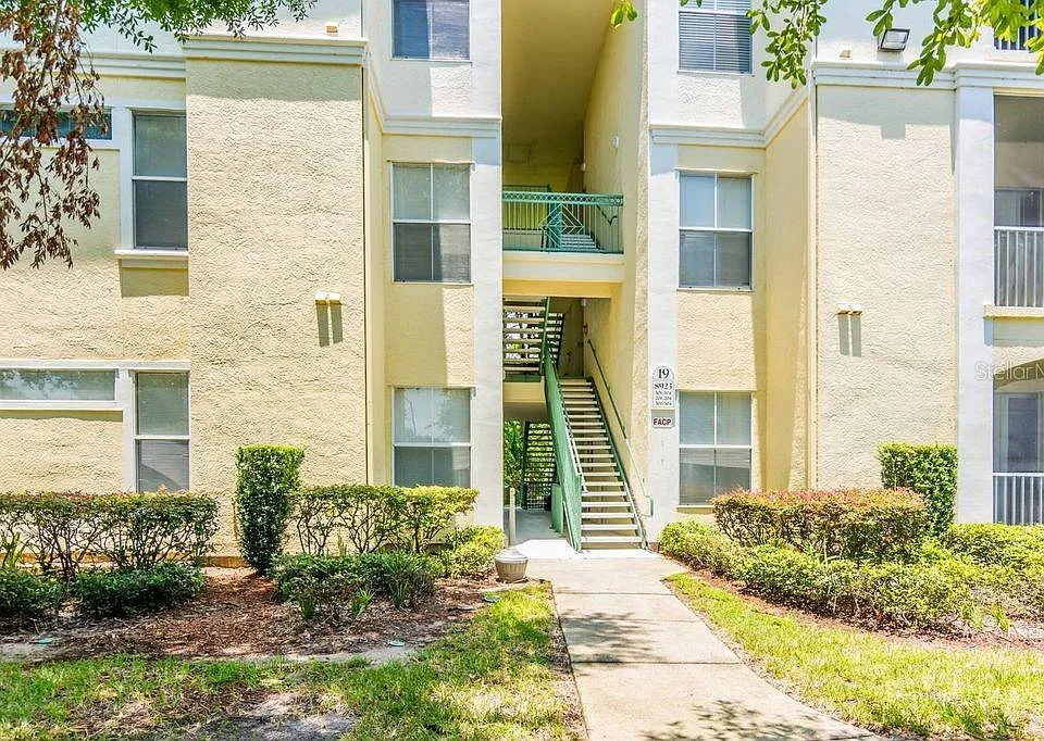 8923 Legacy Ct #302