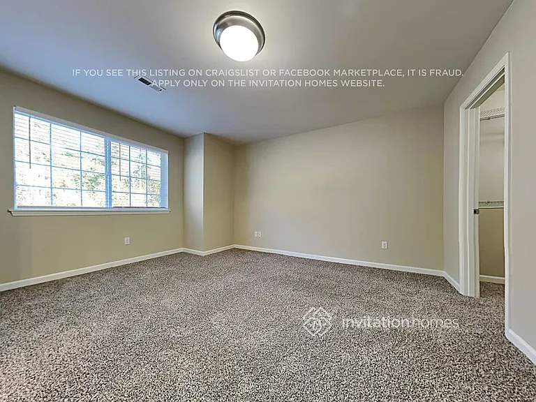 7629 Columbia Way NE — Photo 9