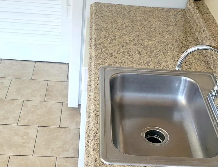 1769 Village Green Dr #Y-82 — Photo 5
