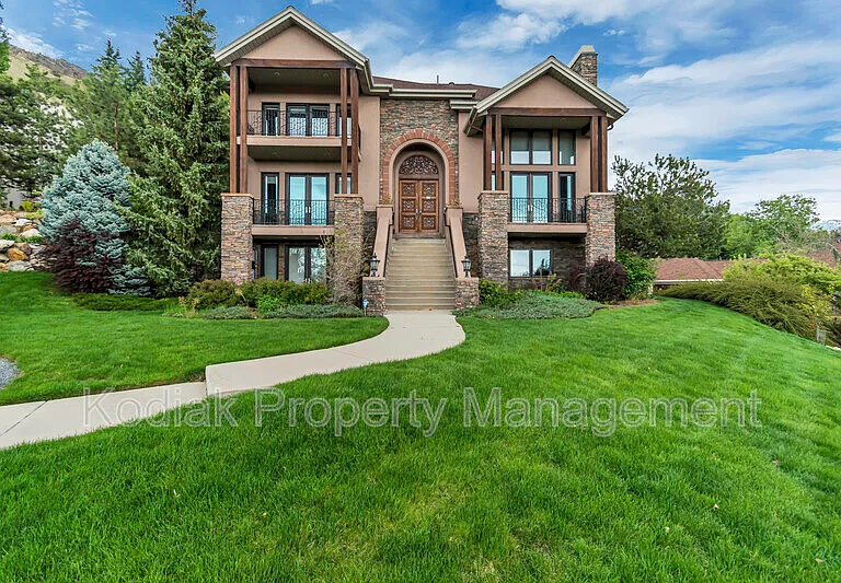 3608 E Crest Mount Cir — Photo 1