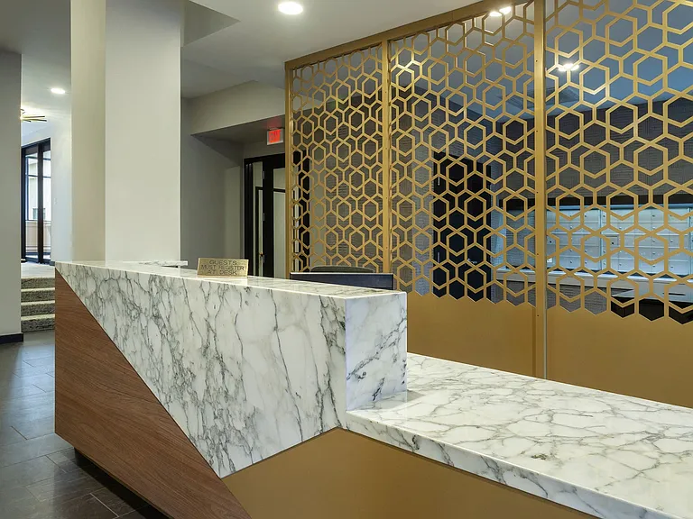 Package receiving and reception desk