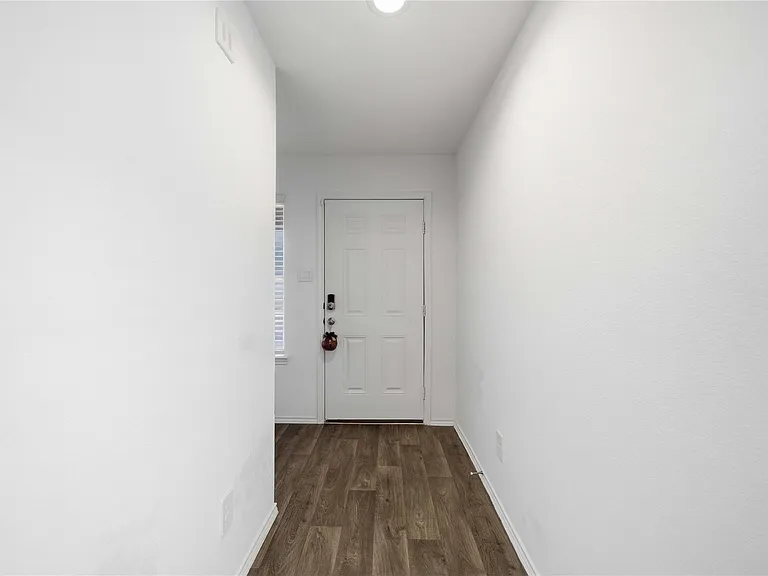 22434 Forest Gorge Ln — Photo 4