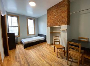 208 Himrod St #2A, Brooklyn, NY 11237