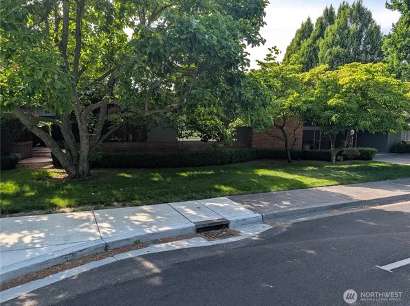 212 S Division Street, Walla Walla, WA 99362