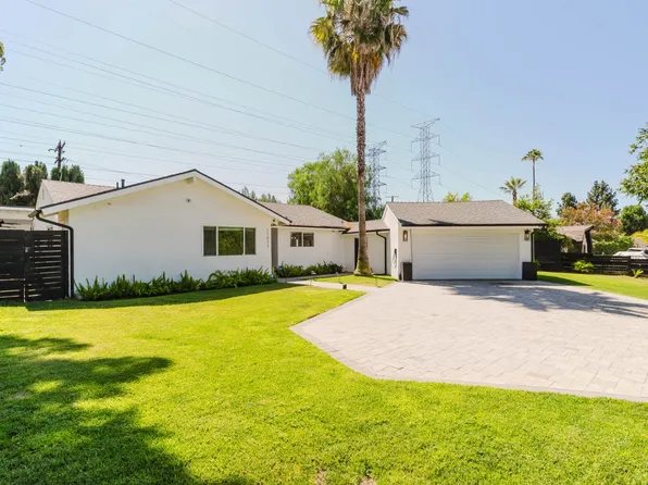 11072 Chimineas Ave, Porter Ranch, CA 91326