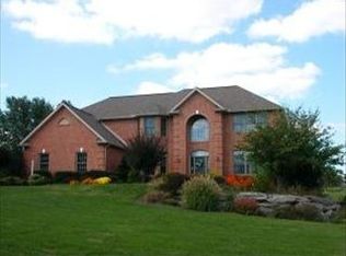 176 Ridge Rd, Millersville, PA 17551