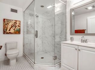 The BW, Los Angeles, CA 90049