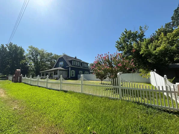 314 E Rosewood St, Hugo, OK 74743