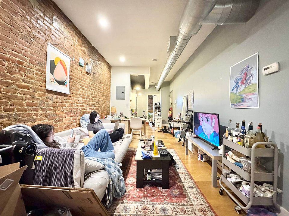 1st image of 578 Union St APT 4A