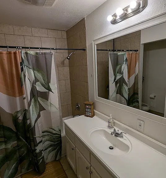 2800 Cerrillos Rd #11 — Photo 9