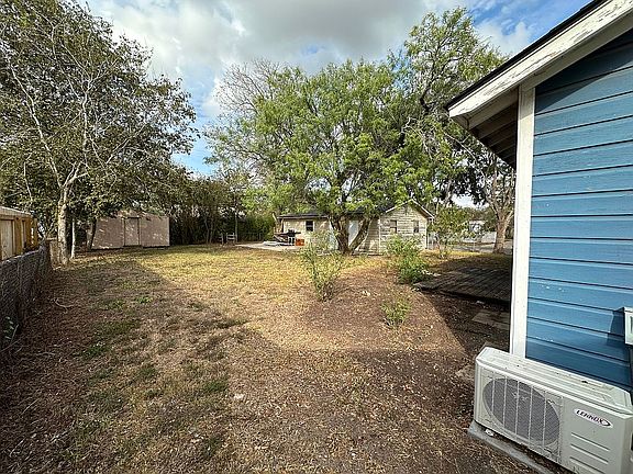 5th image of 712 E Mesquite Ln
