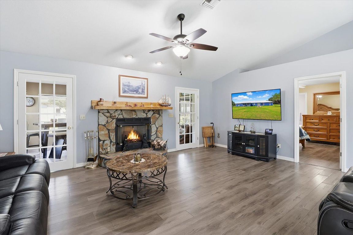 next background image