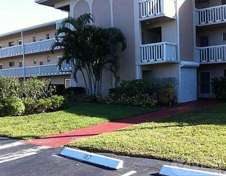 2nd image of 2812 Garden Dr S APT 106