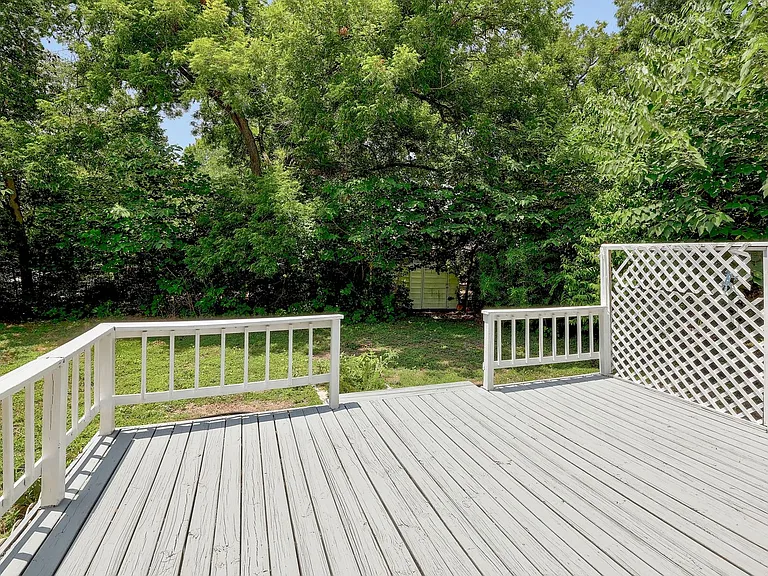 1703 Alegria Rd — Photo 21