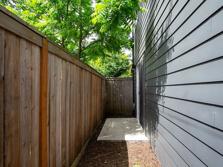 6833 N Montana Ave #6 — Photo 20