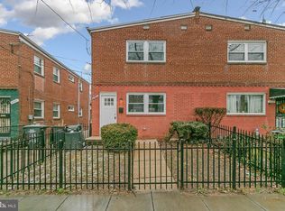 2529 18th St SE, Washington, DC 20020