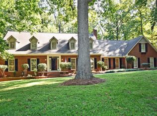 3804 Tangle Oak Dr, Clemmons, NC 27012