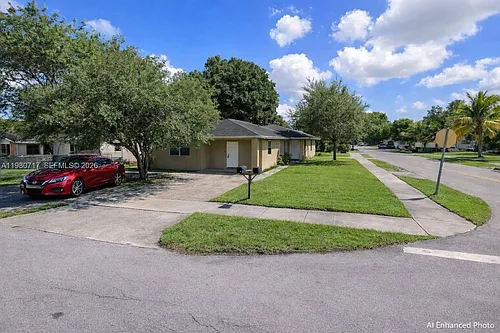 2434 NW 66th St #2434 Photo 1