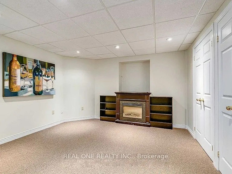 1455 Liverpool St — Photo 28