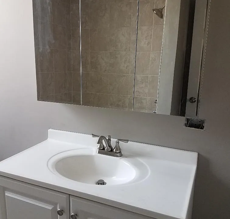 36 inch vanity and medicine cabinet