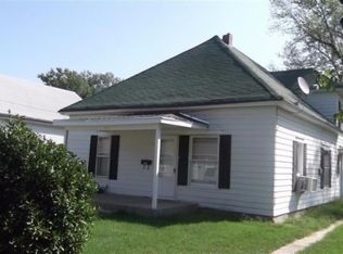 606 N 15th St, Independence, KS 67301