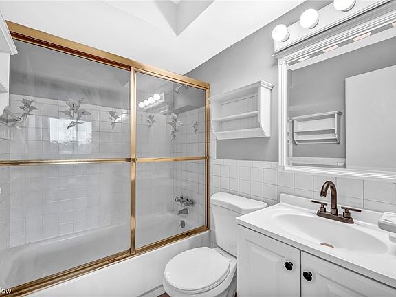 5th image of 11811 Lake Ave APT 708